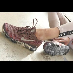 vapormax flyknit 3 plum eclipse